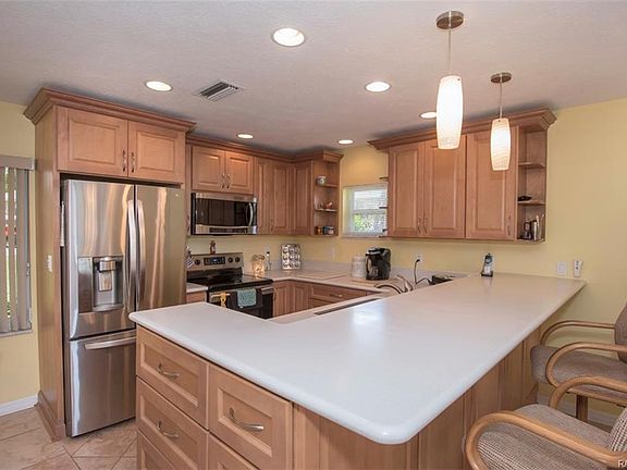 5th image of 11574 W Bayshore Dr