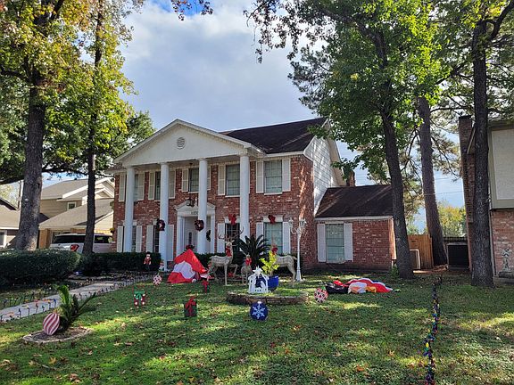 3rd image of 11235 Canyon Trail Dr
