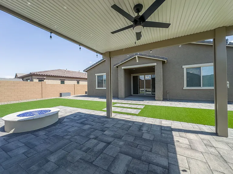 19576 W Cartwright Ave — Photo 36