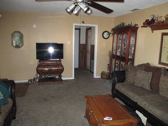3rd image of 8623 Highway 161