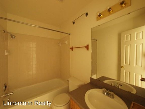 2nd image of 1202 Industrial Blvd APT B