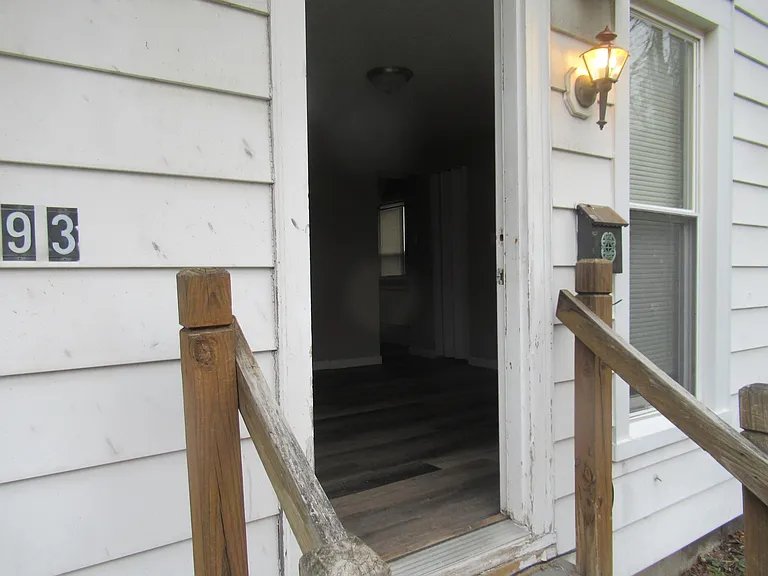 193 Columbus St #1 — Photo 1