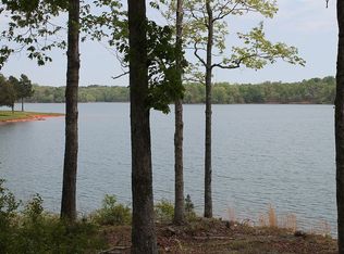 0 Yacht Club Point, Hartwell, GA 30643