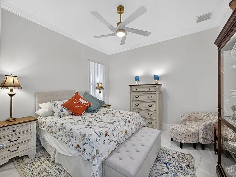 11357 SW Northland Dr — Photo 16