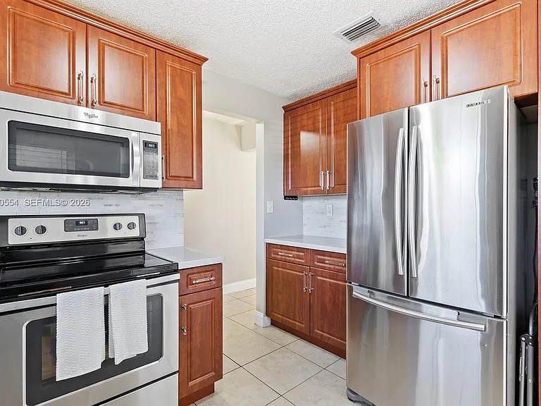 4119 Coral Springs Dr #C6 — Photo 10
