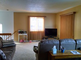 1605 12th St APT 2, Greeley, CO 80631