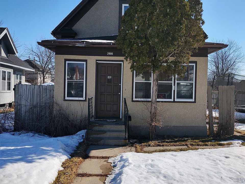 1st image of 2806 Oliver Ave N