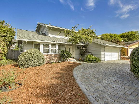 2nd image of 2044 Bordeaux Ln