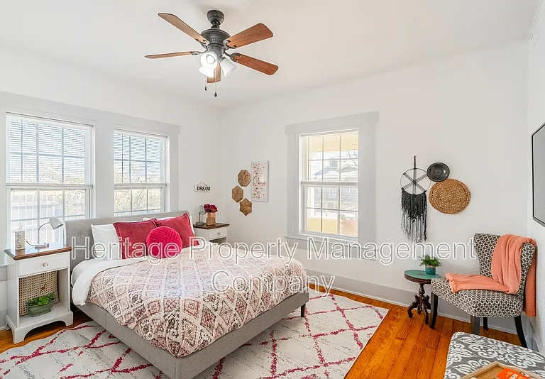 475 E French Pl — Photo 15