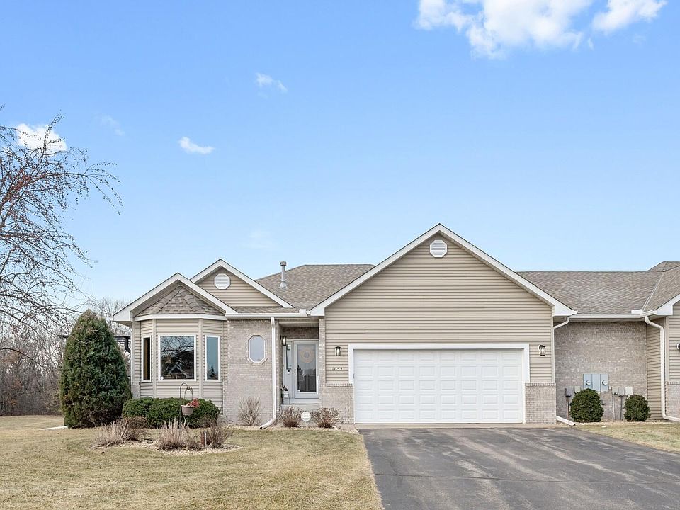 1st image of 1052 133rd Ln NE