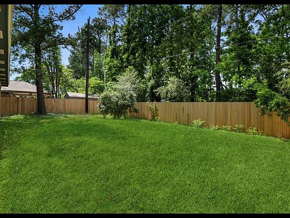4th image of 2311 Lexington Woods Dr