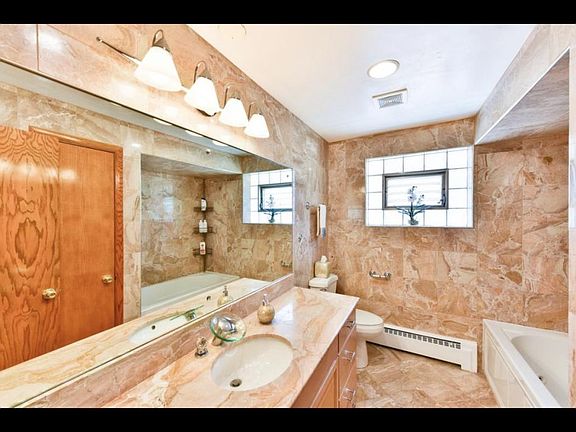 5th image of 4605 N Sayre Ave #3