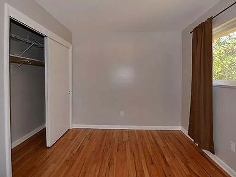 325 N Roosevelt Ave — Photo 12