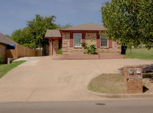 2903 Roosevelt Ave APT B, Fort Worth, TX 76106