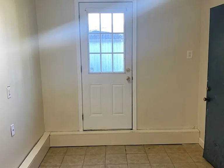 4914 Pin Oak Dr — Photo 16