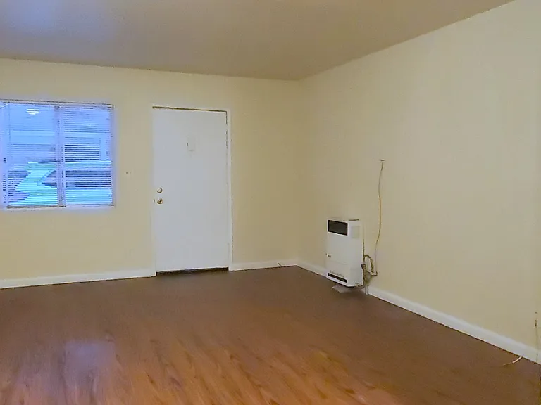 1413 Castillo St #2 — Photo 3