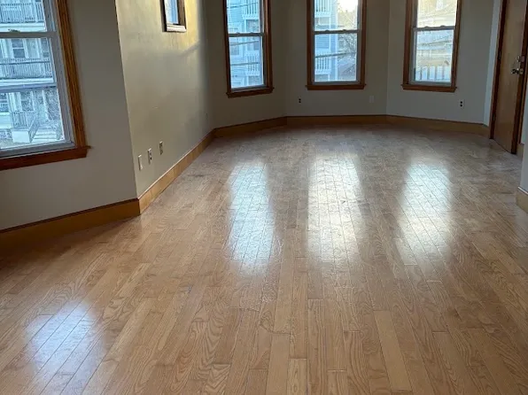 195-197 Eutaw Ave, Lynn, MA 01902