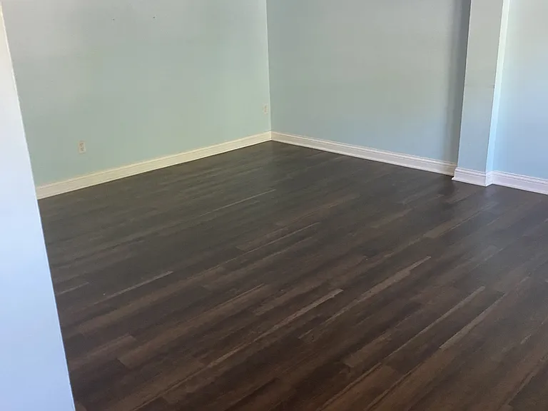 2878 Mossy Brink Ct — Photo 3