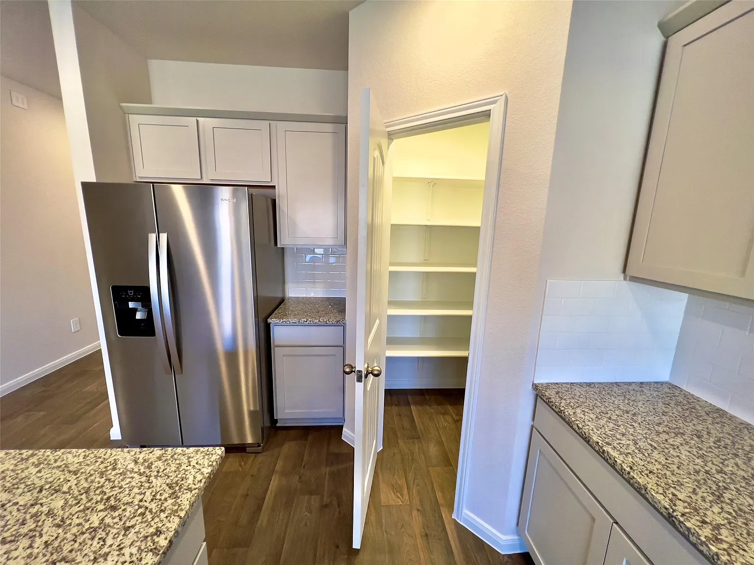 4 bed, 2.0 bath, 1685 sqft, $2,250 — Photo 3