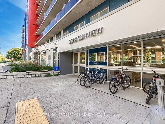 5th image of 258B Sunview St #2117
