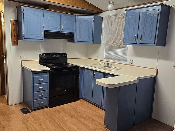 New paint kitchen 