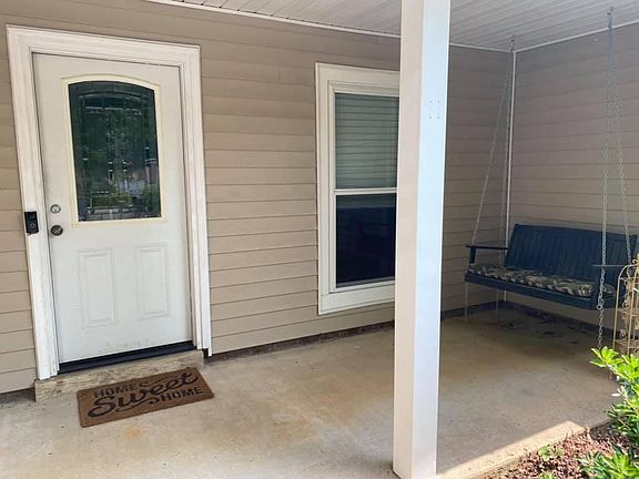 Front Porch & Swing