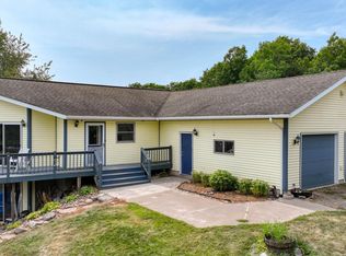 N1395 Grouse Rd, Sarona, WI 54870