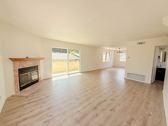 4th image of 201 S Moore Ave APT B