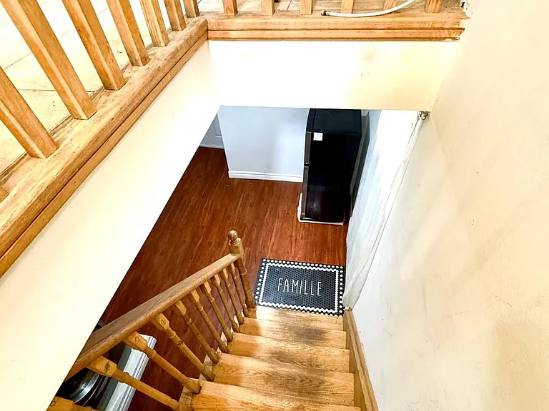 32 Belgravia Ave #MAIN — Photo 13