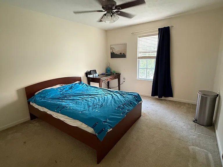 130 Nottingham Dr — Photo 9
