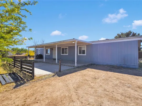 8074 Mira Mar Rd, Phelan, CA 92371