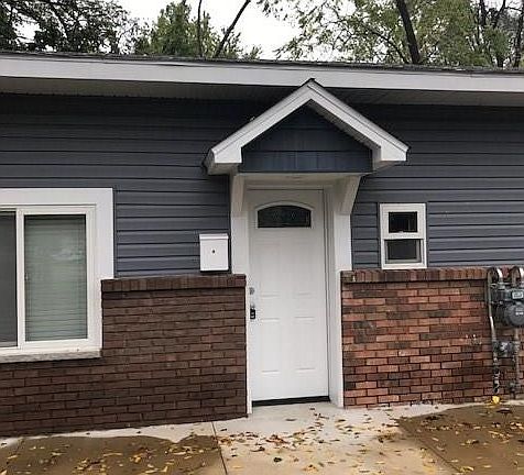 2nd image of 34 N North Shore Dr APT 3