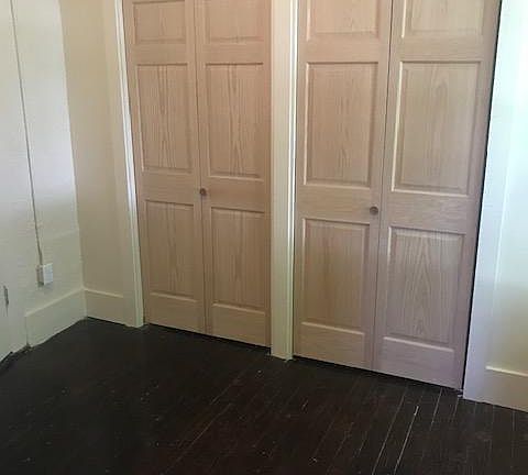 2nd image of 619 W Jefferson St #46580