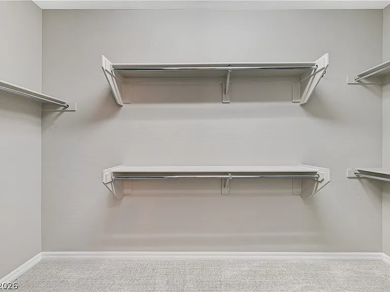 3741 Glasstop Dr — Photo 32