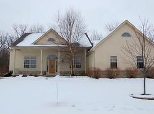 2085 Quail Creek Blvd, Grove City, OH 43123