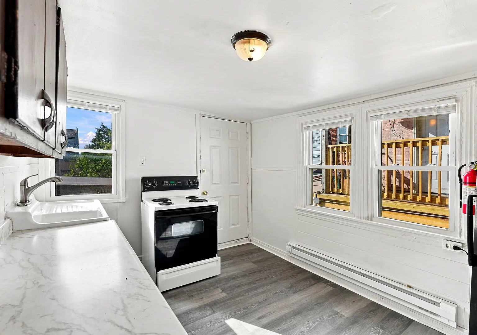 410 Locust — Photo 1