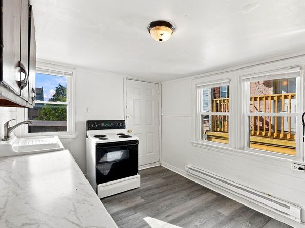 410 Locust St APT 2