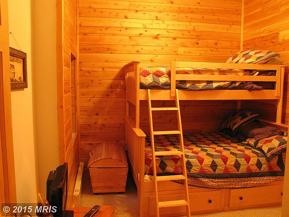 3rd image of 9 Deep Creek Dr #9