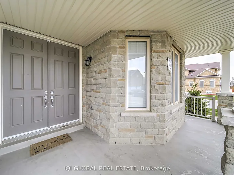 2 Bowkett Dr — Photo 2