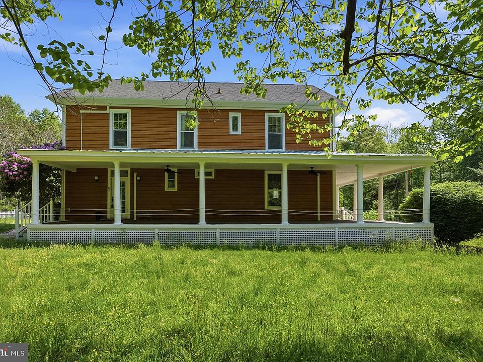 1st image of 19 Walnut Hill Rd