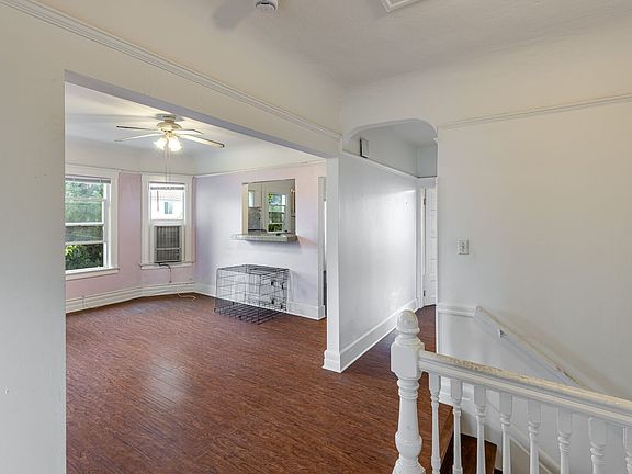 4th image of 4600 Lexington Ave #47