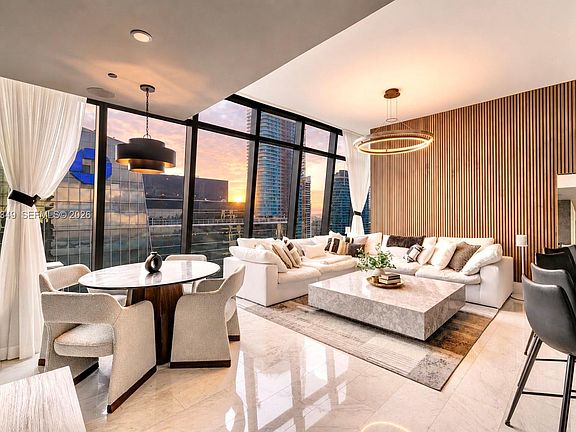 4th image of 1451 Brickell Ave #4304
