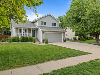 711 SE Dolan Dr, Grimes, IA, 50111