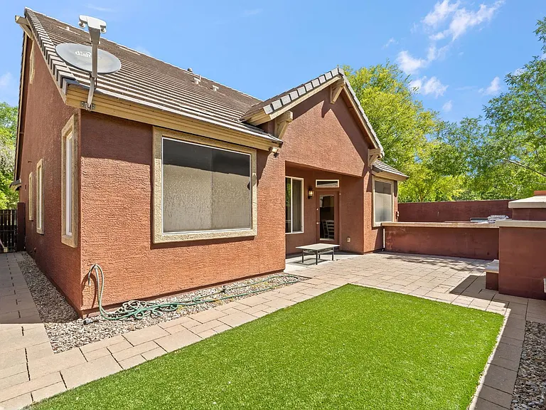 3453 E Palo Verde St — Photo 17