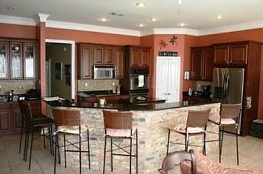5th image of 843 River Oaks Dr