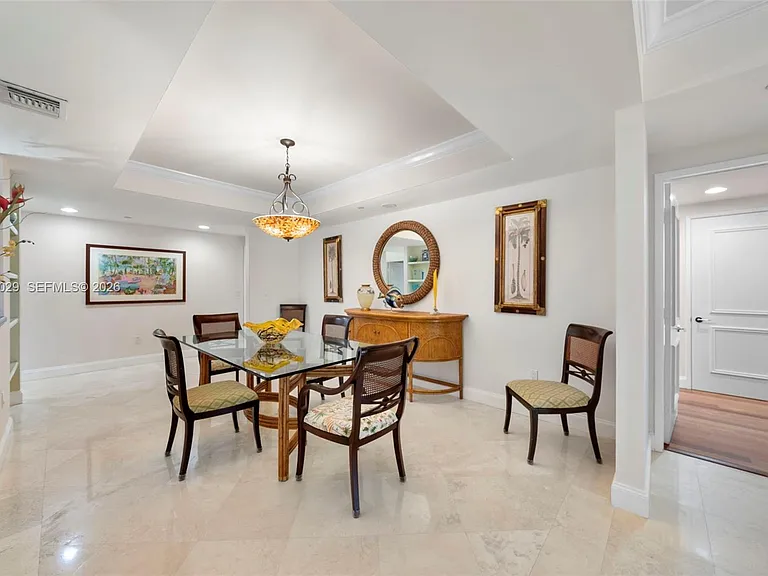 791 Crandon Blvd #404 — Photo 4