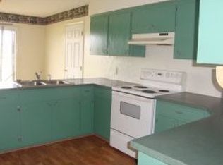 2406 S Chapel Rd, Carthage, MO 64836