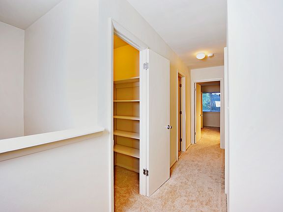 5th image of 7226 Oak Haven Cir #7216-104
