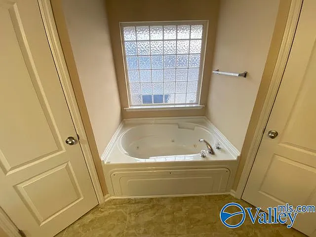101 Summerford Ln — Photo 26