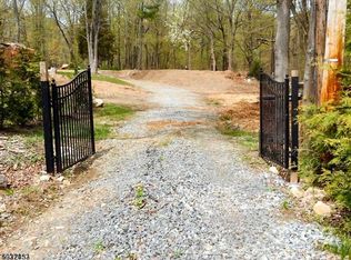 87 Tamarack Rd, Byram Township, NJ 07821